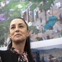 Sheinbaum dice que fue advertida de espionaje en su contra