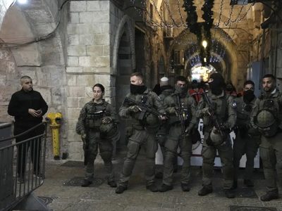 Cohetes desde Gaza elevan la tensión en inicio de la Pascua