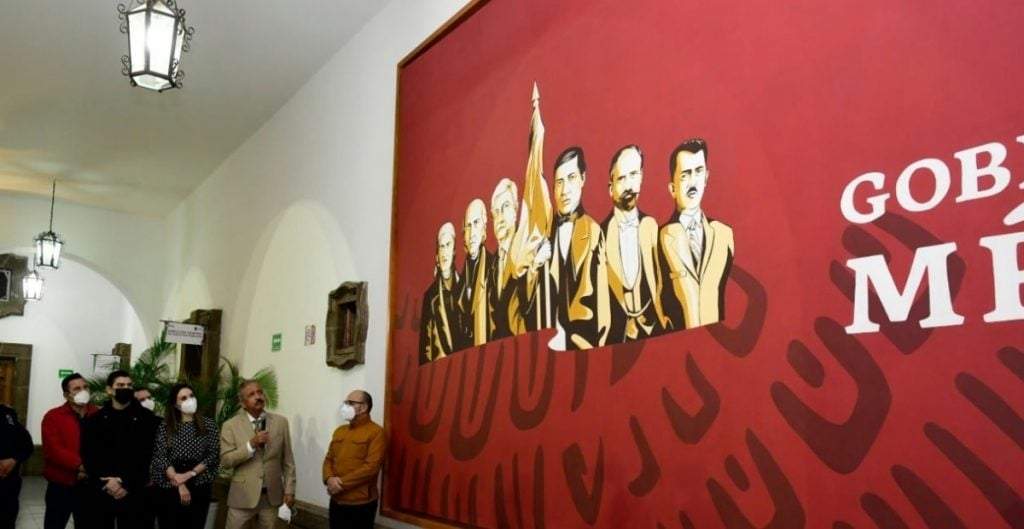 Mural con la imagen de AMLO