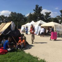 Sin control ni organización en albergue, sigue llegada de migrantes a la CDMX