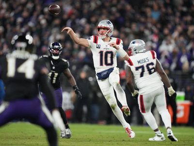 Drake Maye lidera a los Patriots a la victoria sobre Ravens y asegura lugar en playoffs