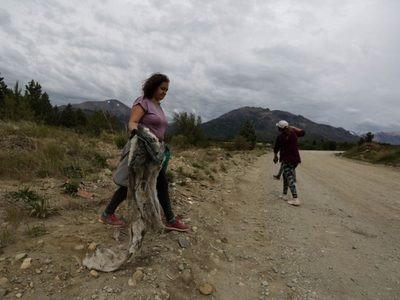 Gran recolección de residuos en Bariloche: llenaron tres contenedores de basura en media hora
