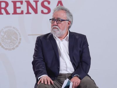 Difusión de documentos sobre Ayotzinapa podría replantear el rumbo de la investigación: Encinas