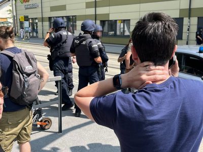 Tiroteo masivo en una escuela de Austria: 10 muertos