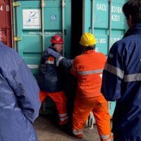 La Aduana secuestró más de 10 mil productos en infracción por medio de operativos en el AMBA