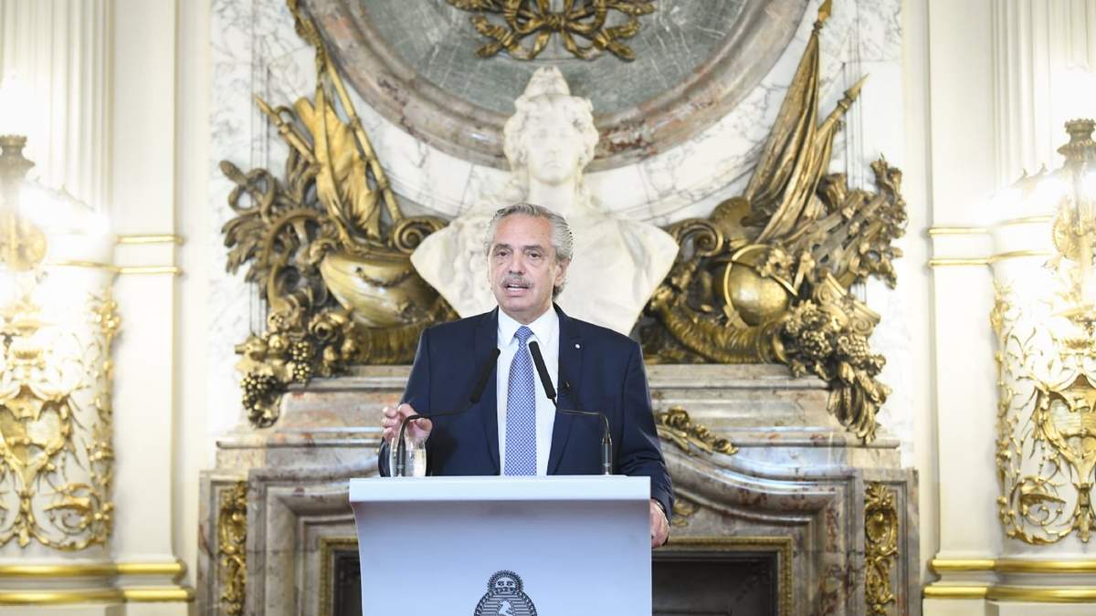Alberto Fernández se radicará en España tras entregar su cargo. Fuente: (Twitter)