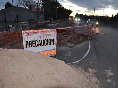 Atención: hay 11 barrios de Neuquén sin agua