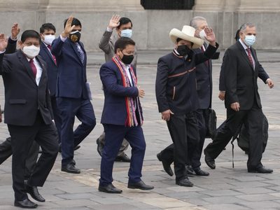 El Congreso de Perú le dio el voto de confianza al gabinete ministerial de Pedro Castillo