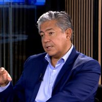 Figueroa criticó las designaciones políticas en planta permanente de personal