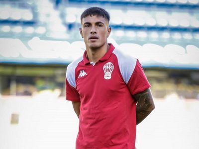 Tras casi un mes en prisión, el futbolista Matías Tissera fue liberado por orden judicial