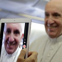 El Papa Francisco pide diálogo y estabilidad en Venezuela