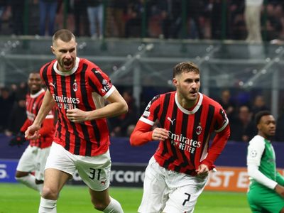Santiago Gimenez anotó gol a los 36 segundos con el Milán ante el Feyenoord (Video)