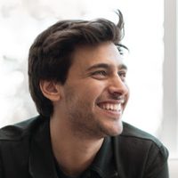 Lizardo Ponce consiguió lo que muchos desean: un reconocido artista aceptó su propuesta