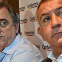 ¿Está celoso? Negri le apuntó a Fernández con el coronavirus de por medio
