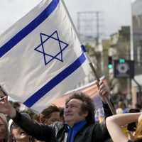 CABA activó operativos de seguridad especiales para la AMIA y otros objetivos israelíes en medio del conflicto en Medio Oriente