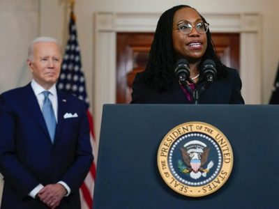 Biden nomina a Kentaki Brown Jackson como jueza de la Suprema Corte de EU