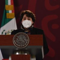 Delfina enfrenta “campaña muy injusta”: AMLO tras multa del TEPJF por “diezmos” en Texcoco