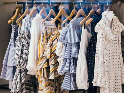 Crecen las importaciones de ropa extranjera: el impacto en los negocios locales