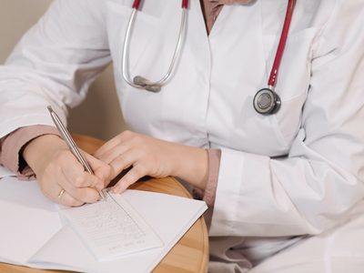 Recetas electrónicas y labradas a mano serán las únicas con validez para comprar medicamentos