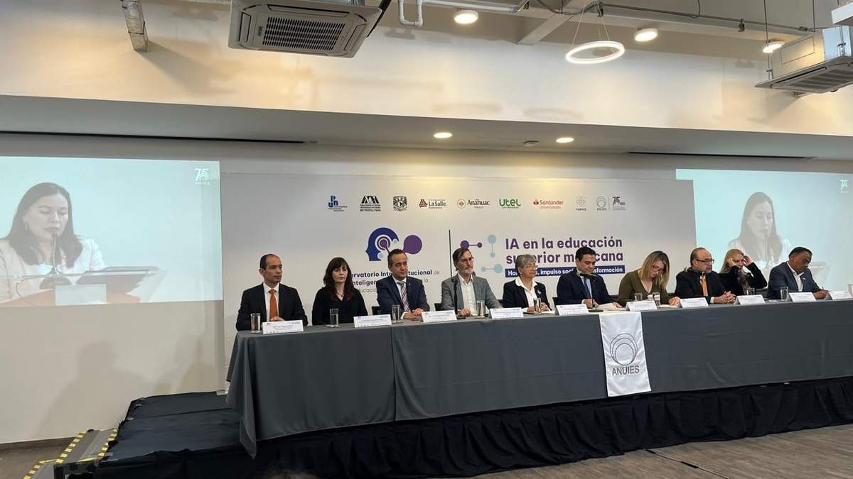 Conferencia sobre la creación del OIIAES
