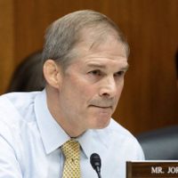 El republicano Jim Jordan anuncia postulación al cargo de presidente de la Cámara de Representantes