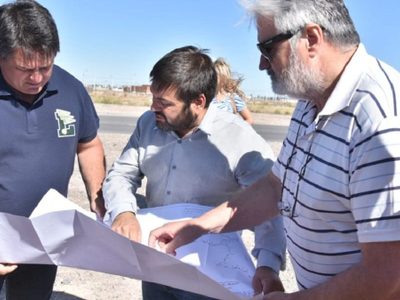 Mientras recorría La Meseta, Gaido prometió 4000 lotes con servicios por año