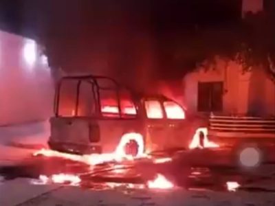 Un comando incendian patrullas de la Policía de Comalapa, Chiapas