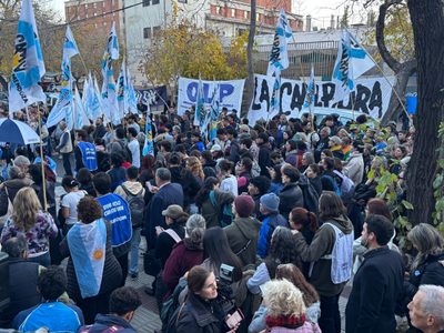 El PJ de Mendoza se manifestó en Tribunales