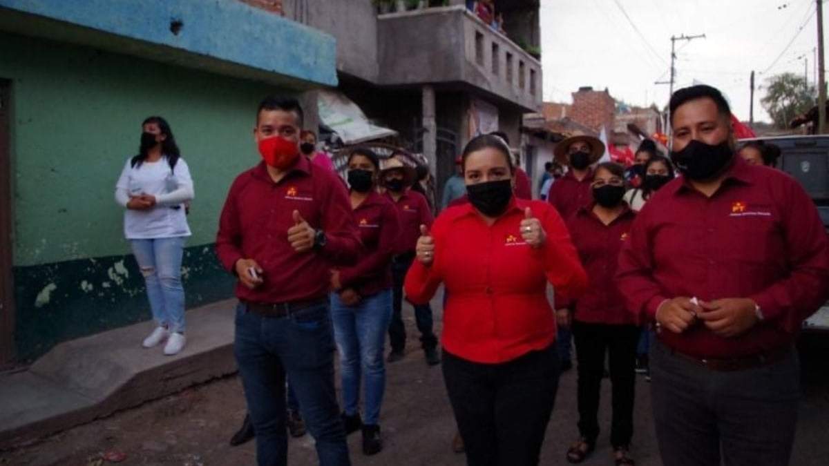 Rosa Elia Milán Pintor y su familia fueron atacados a balazos