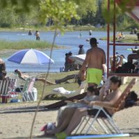 El municipio de Neuquén sumó dos líneas de colectivos para llegar a los balnearios