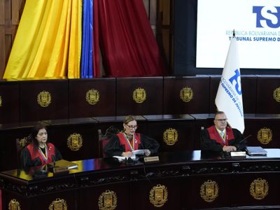 Tras revisión total de votos, el Tribunal Supremo de Venezuela da por vencedor a Maduro