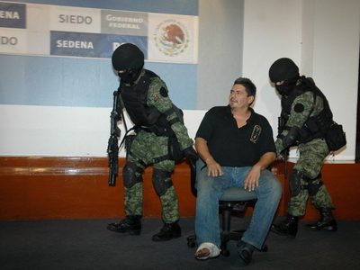 Las dos reuniones entre García Luna y "Lobo Valencia": Así fue la entrega de sobornos millonarios