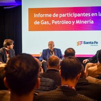 Vaca Muerta impulsa la producción de Santa Fe y fortalece un acuerdo con Neuquén
