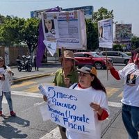 Protestan en la Fiscalía de Morelos por omisiones en el caso Berenice Ocampo Ramírez