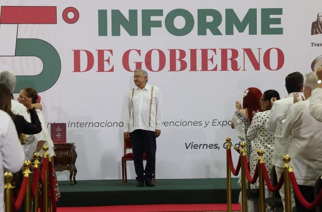 El presidente Andrés Manuel López Obrador en su quinto informe de Gobierno