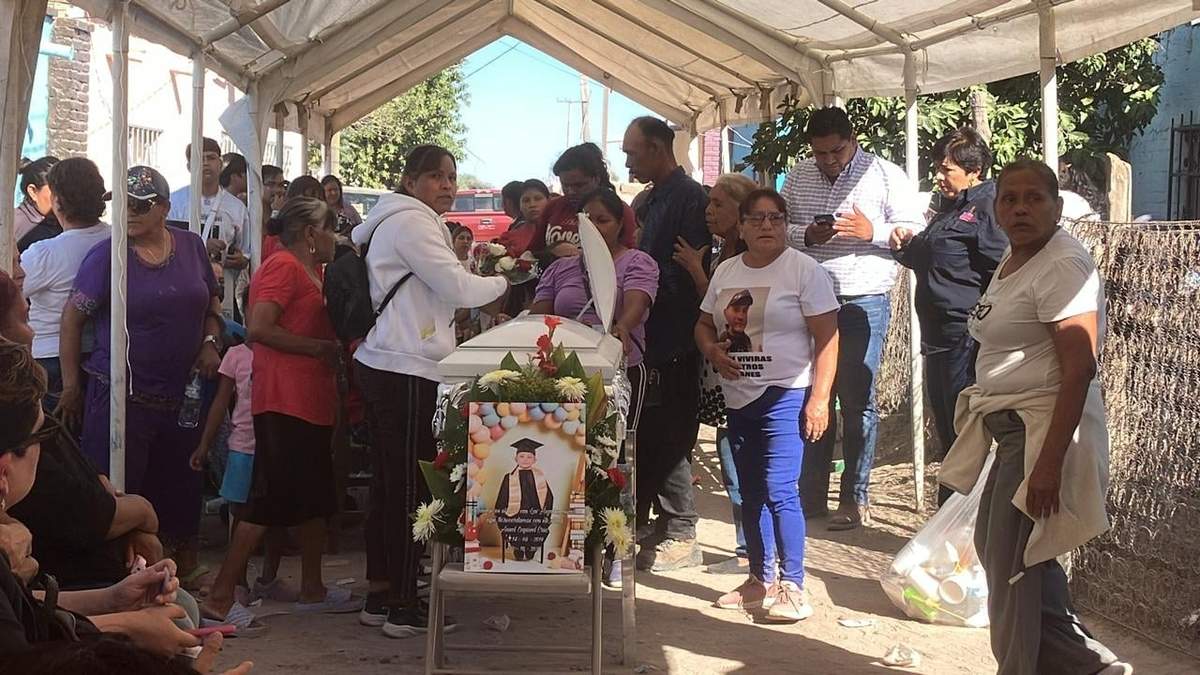 Funeral del niño Anuel