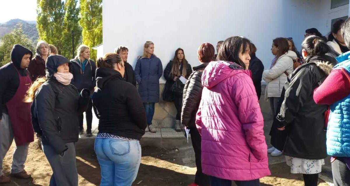 Comunidad educativa de la Escuela 161. Fuente: (Facebook).