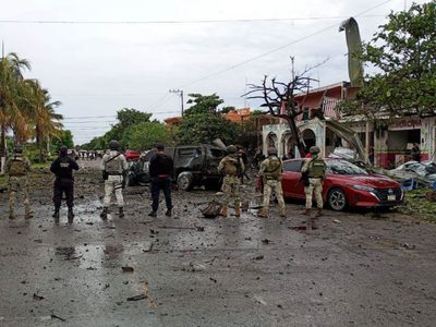 Coche bomba en Coahuayana fue activado a distancia: Fiscalía de Michoacán