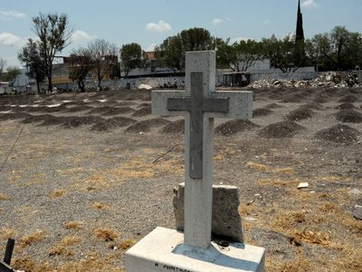 El 2020 registró un exceso de mortalidad de 43.6%: Inegi