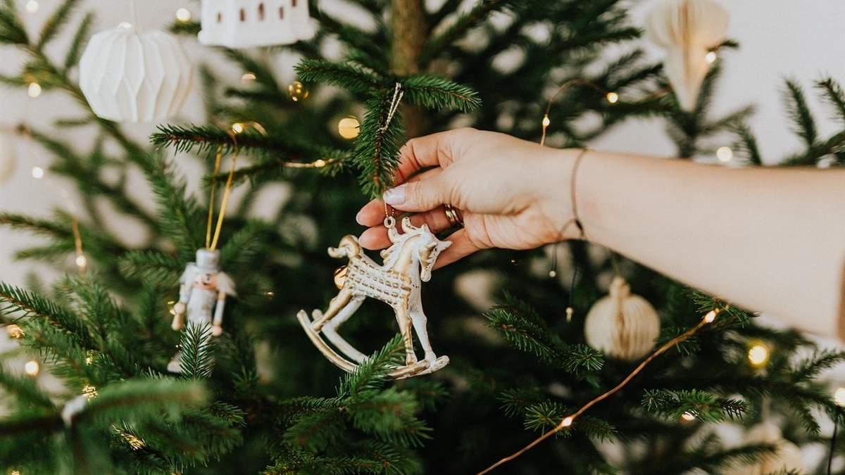 Adornos navideños. Fuente: (Instagram)