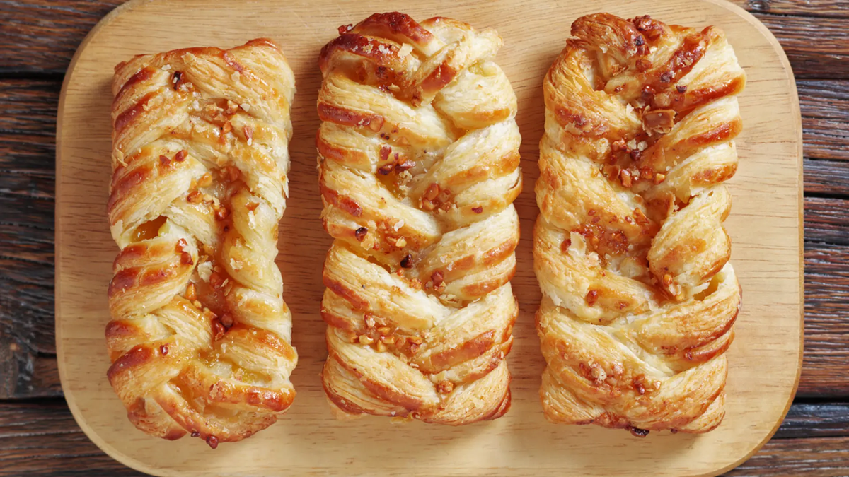 Trenzas de crema pastelera. Fuente: (Instagram)