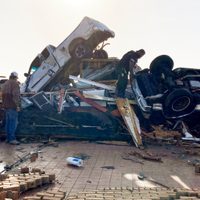 Tornados en Mississippi dejan 23 muertos (Video)