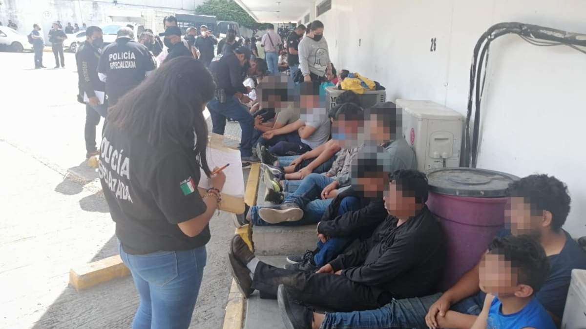 Los normalistas detenidos en Tuxtla Gutiérrez