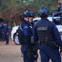 Dictan prisión preventiva contra cinco policías acusados por represión en Arantepacua, Michoacán