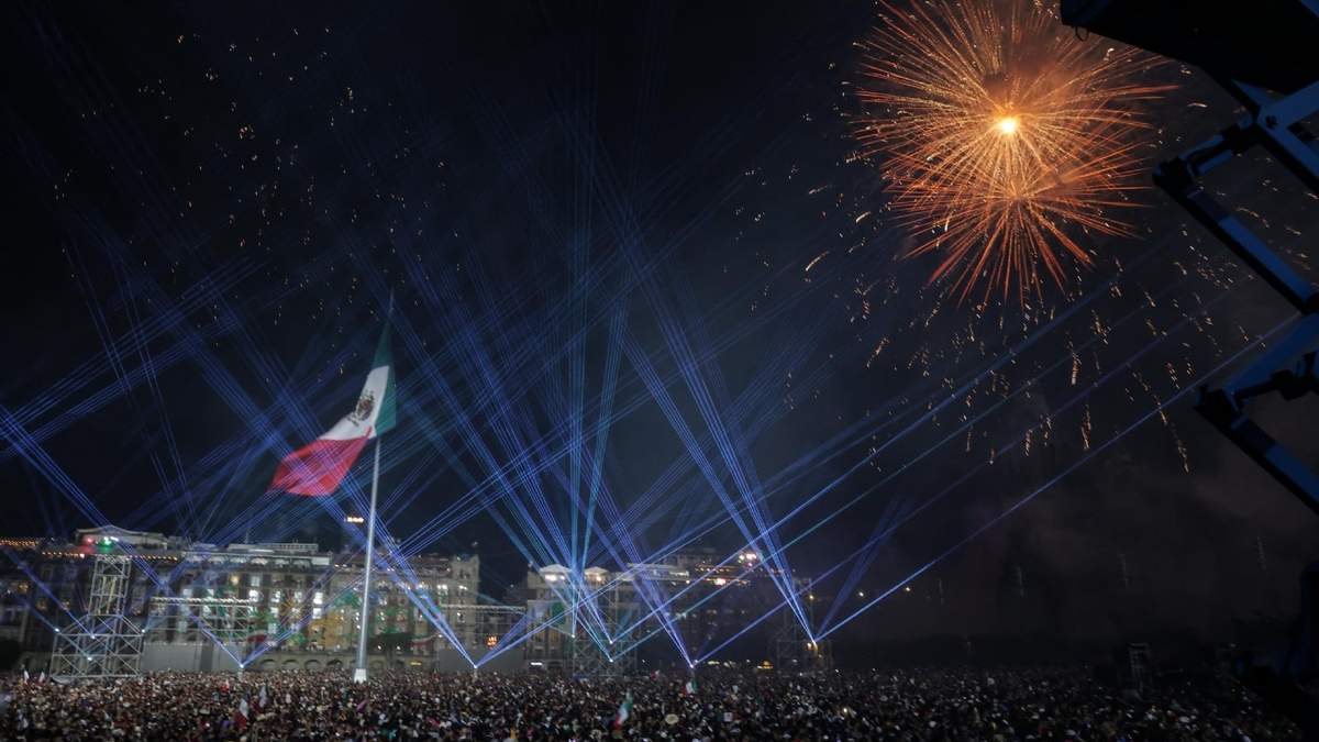 La presidenta Claudia Sheinbaum en su primer Grito de Independencia