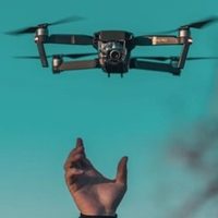 El 2023 traerá más ataques a tecnologías satelitales y el empleo de drones para el hackeo, según Kas