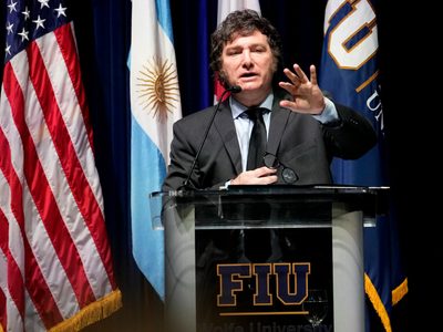 Milei dejará de usar vuelos comerciales en sus viajes por esta razón