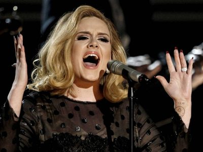 ¡Un divorcio caro! Adele ya es una mujer libre pero, ¿tendrá que dividir su fortuna con su exesposo?
