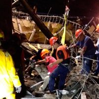 Derrumbe en colegio de Campeche deja dos muertos y 13 lesionados