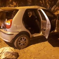 Cipolletti: robaron un auto, fueron perseguidos y chocaron